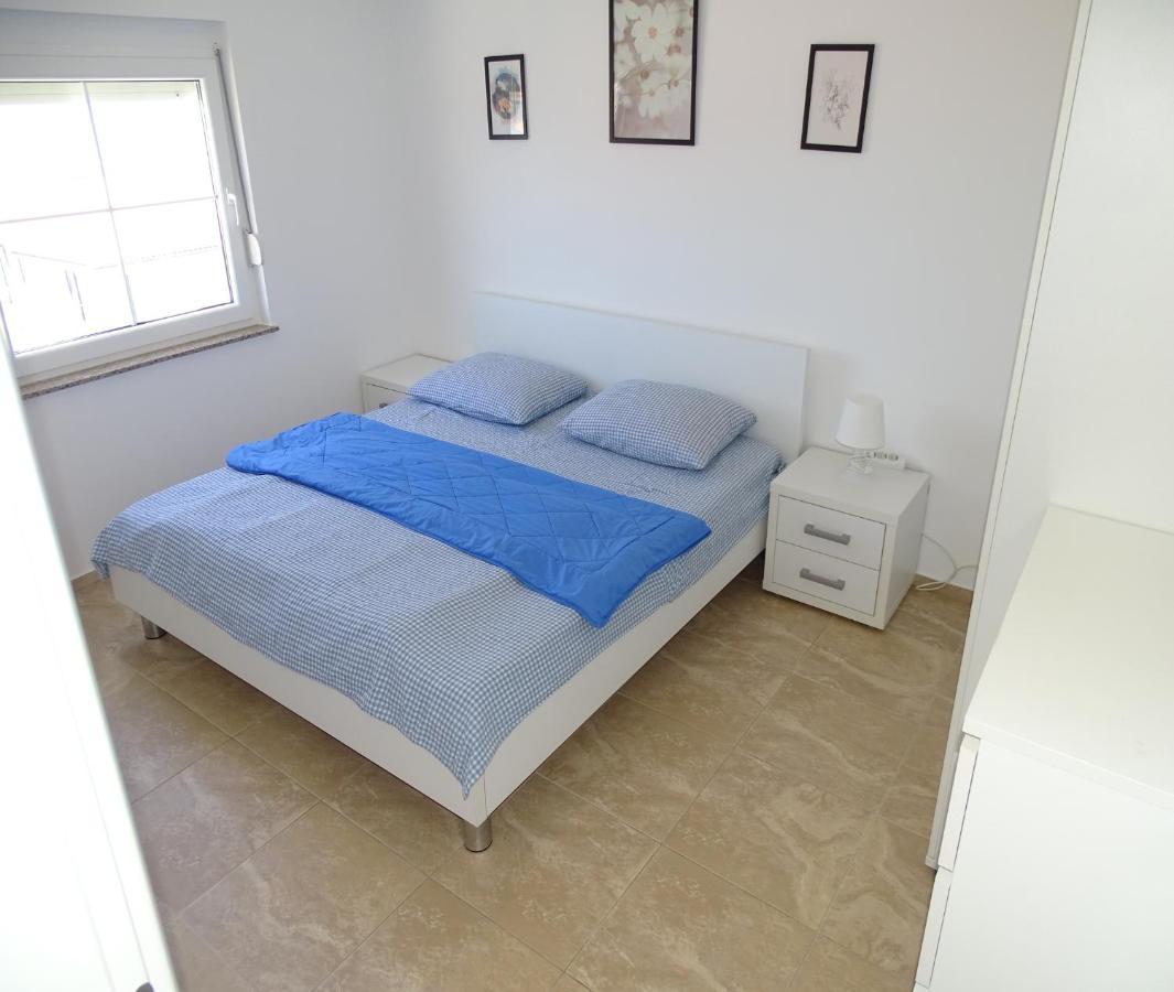 Apartmani David Vir Exterior photo